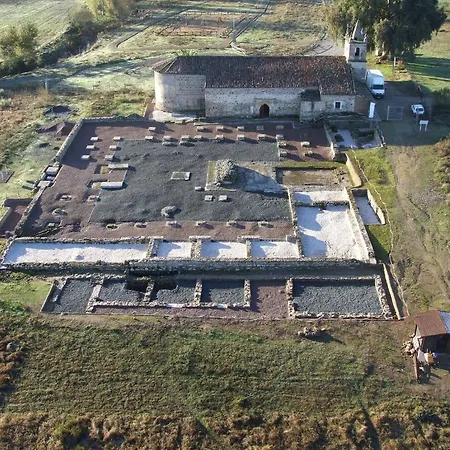 Complejo Rural Puerto Peñas 3* Aroche